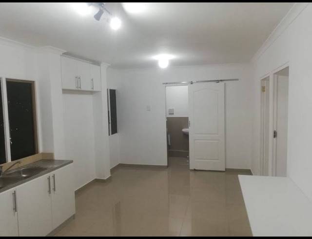 2 BEDROOM PROPERTY TO RENT IN RESERVOIR HILLS